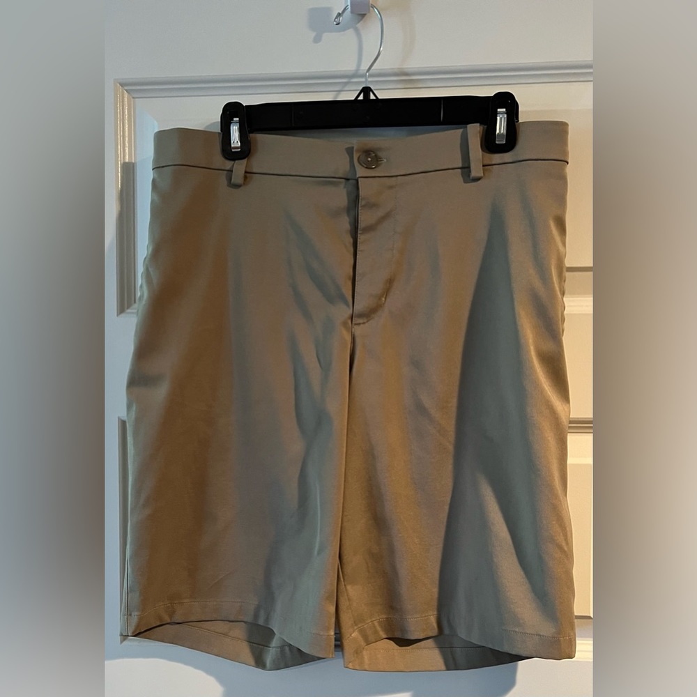 Nike Golf Shorts Men’s Dri-Fit - SZ 32”
